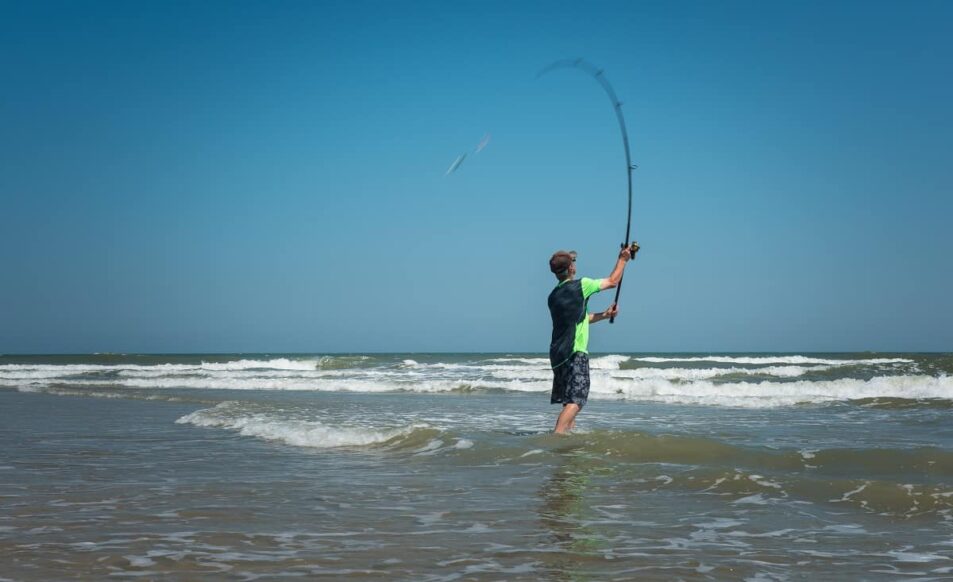 Surf Fishing Low Tide vs High Tide Which Tide is Better? Surf Fishing California